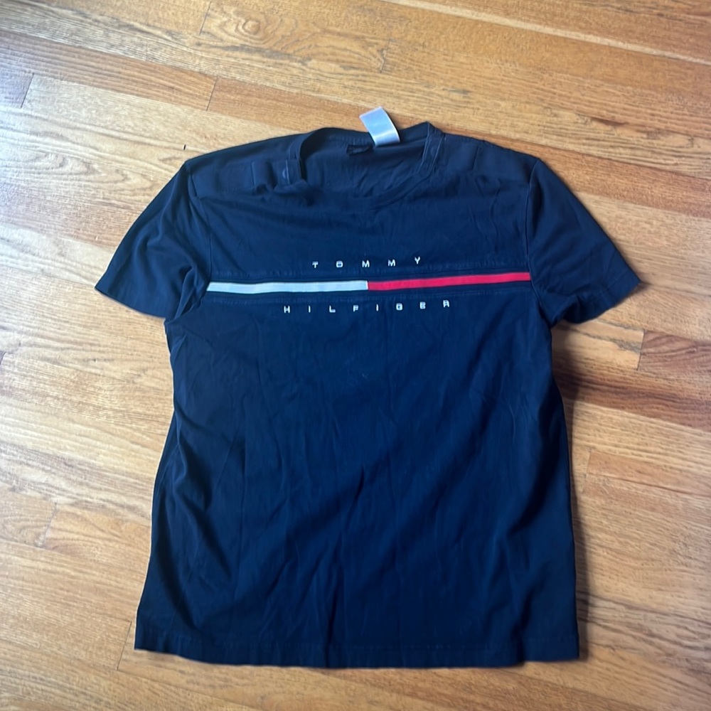 Tommy Hilfiger Tshirt (NEW)